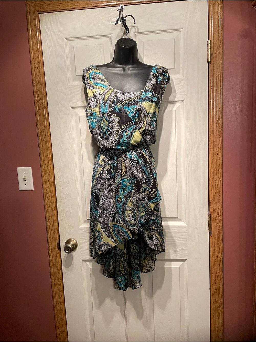 Speechless Paisley Hi-Low Dress in Teal, Yellow and Black